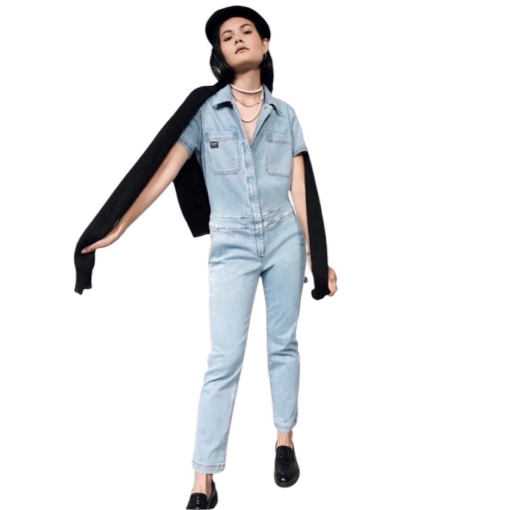 Wildfang The Essential Denim Short Sleeve Coverall Soft Light Wash XL 2022